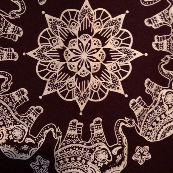 Cute and Comfortable VNeck Tee Shirt - Picture 4 of 7